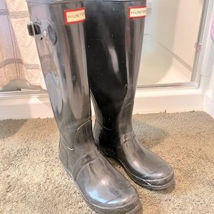 Hunter tall rain boots